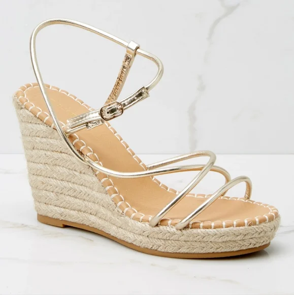 Minutes to Midnight Gold Wedges - Only Worn Once! - Picture 2 of 3